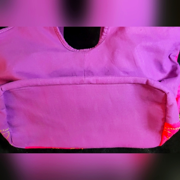 UNIQUE HAND MADE HOBO BOHO PINK AND PURPLE SEQUINS ACCENT TOTE MINT CONDITION - Picture 11 of 13